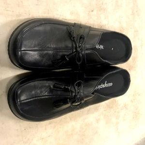 Comfortable low heel out flats